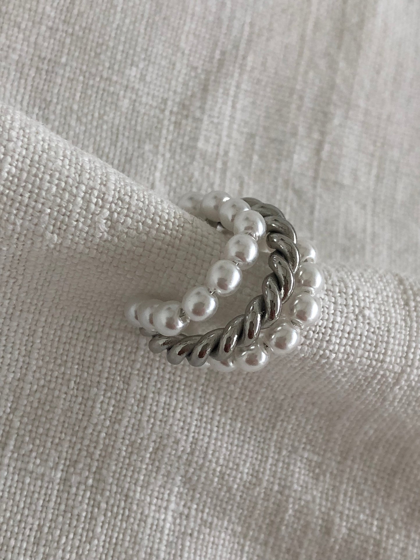 Earcuff